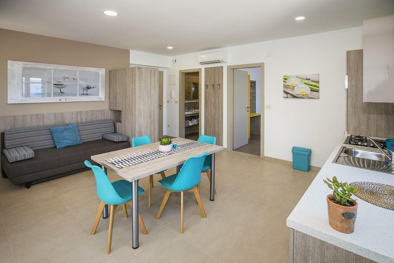 Capic Niko Apartment