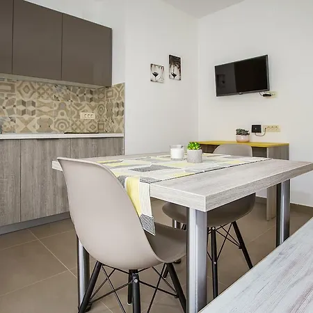 Apartments Capic Niko Baska  Exterior photo